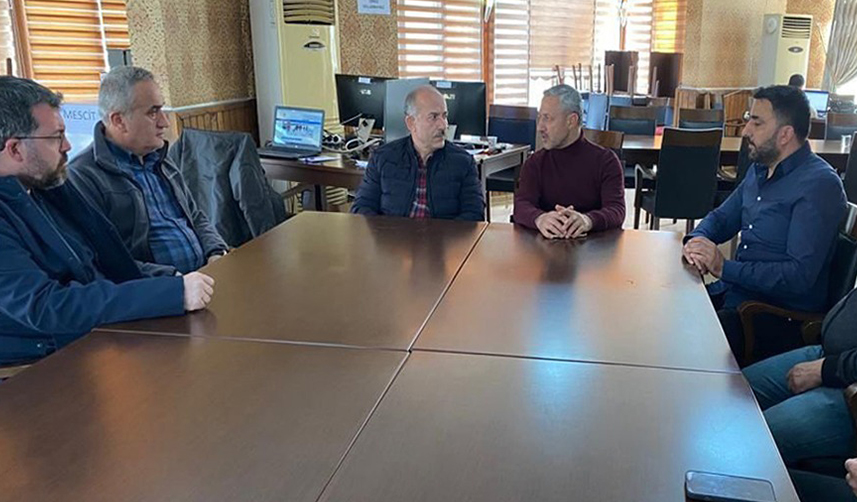 Trabzon Üniversitesi Rektörü Aşıkkutlu, deprem bölgesini ziyaret etti