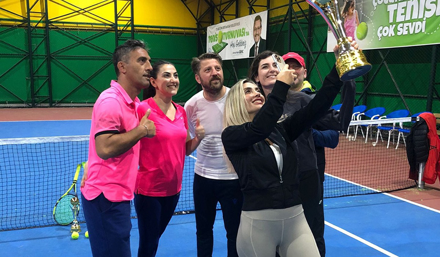 Trabzon'da düzenlenen tenis turnuvası sona erdi